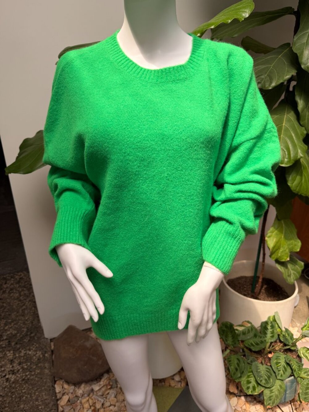 NWT Old Navy Vibrant Green Wool-Blend Crew Neck Unisex Sweater